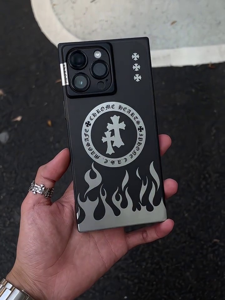 克羅心方形磨砂手機殼